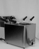 PASTAKOKER 8L INKL. KURVER