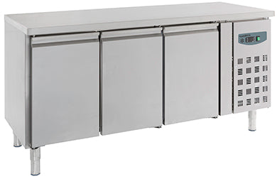 Kjølebenk 3 dører 1795x700x850 7950.0082